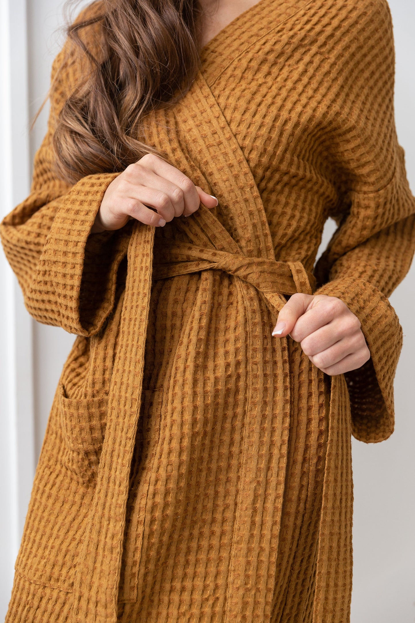 Amber linen waffle robe